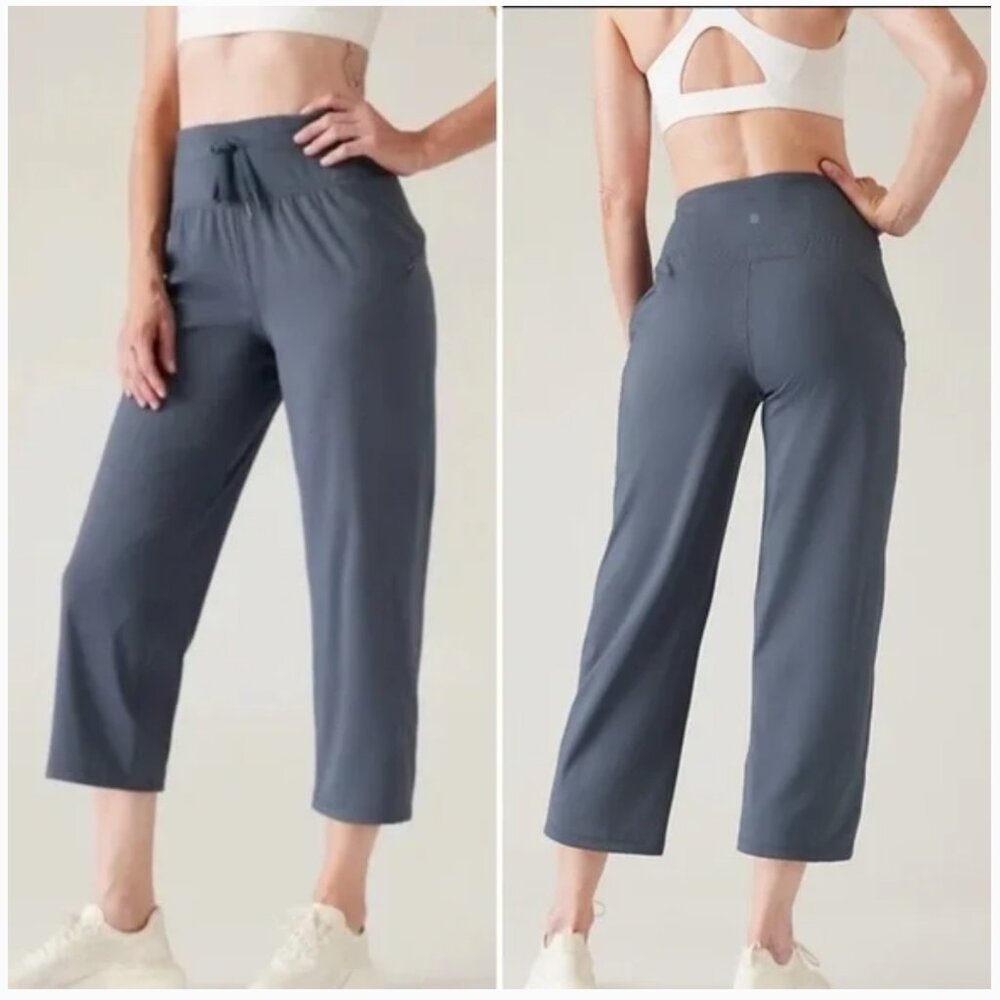 Athleta Ultimate Crop Wide Leg Granite Blue Pants Women's Small